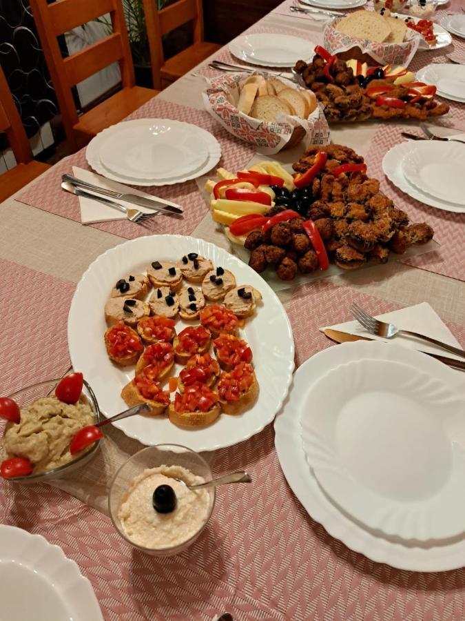 Hanul Doftana Traisteni Bagian luar foto
